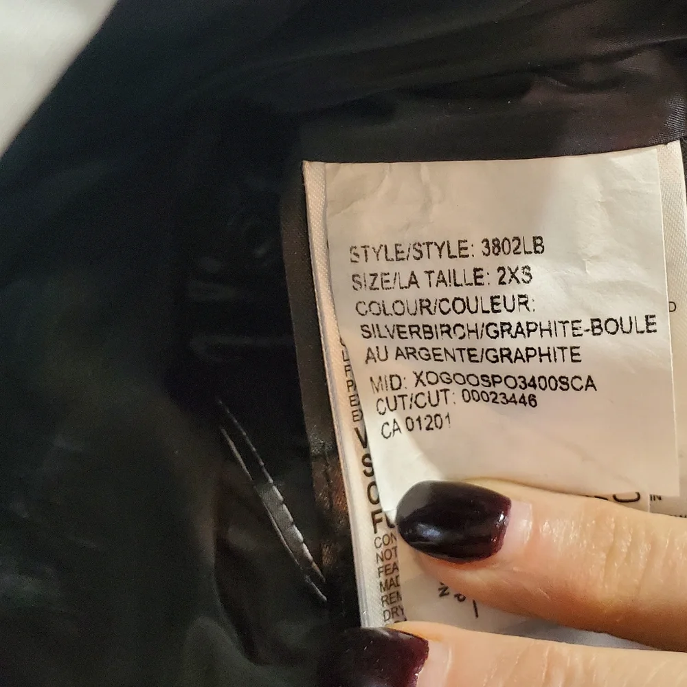 Canada Goose Shelburne Fur Parka - Picture 2 of 11